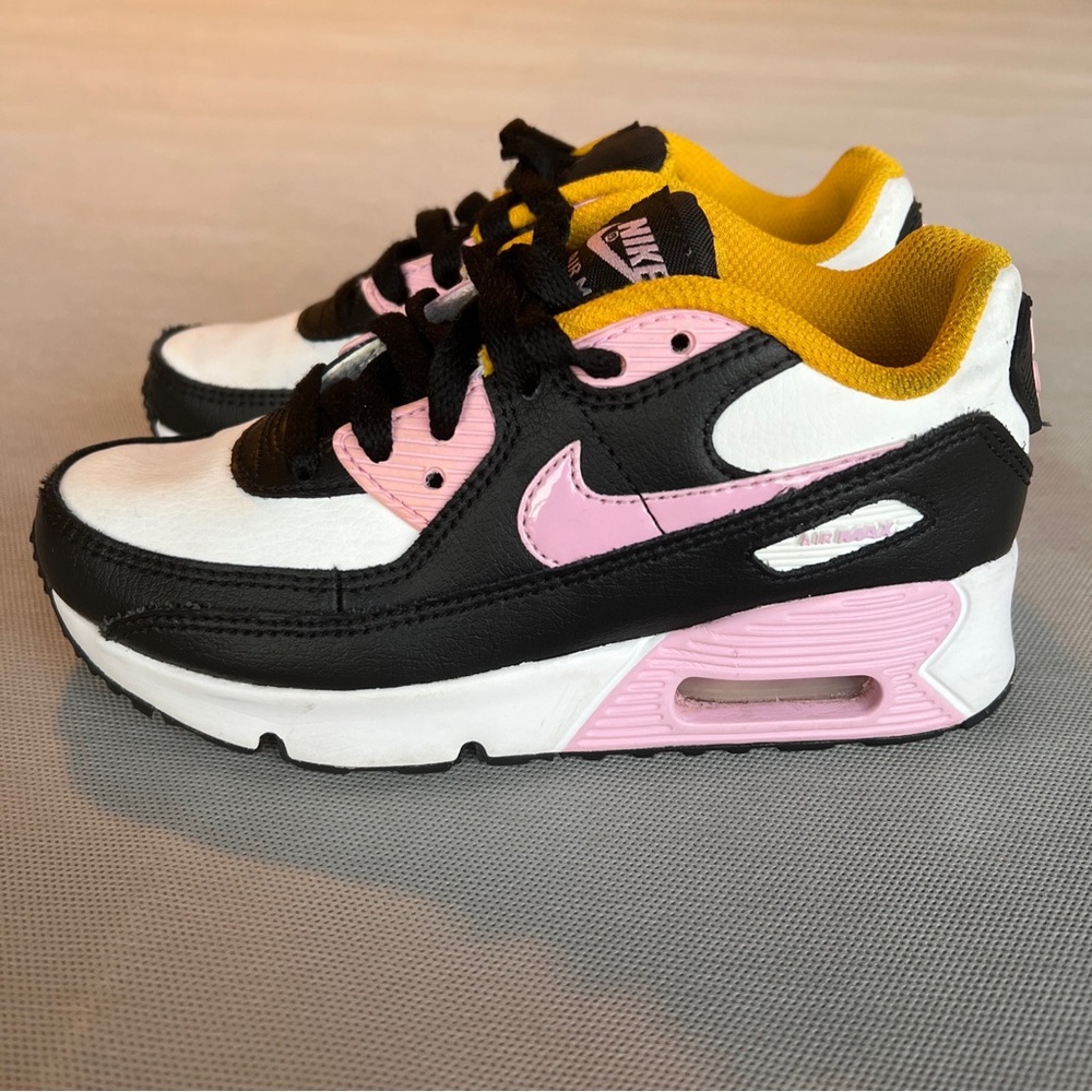 Nike Air Max 90 Girls